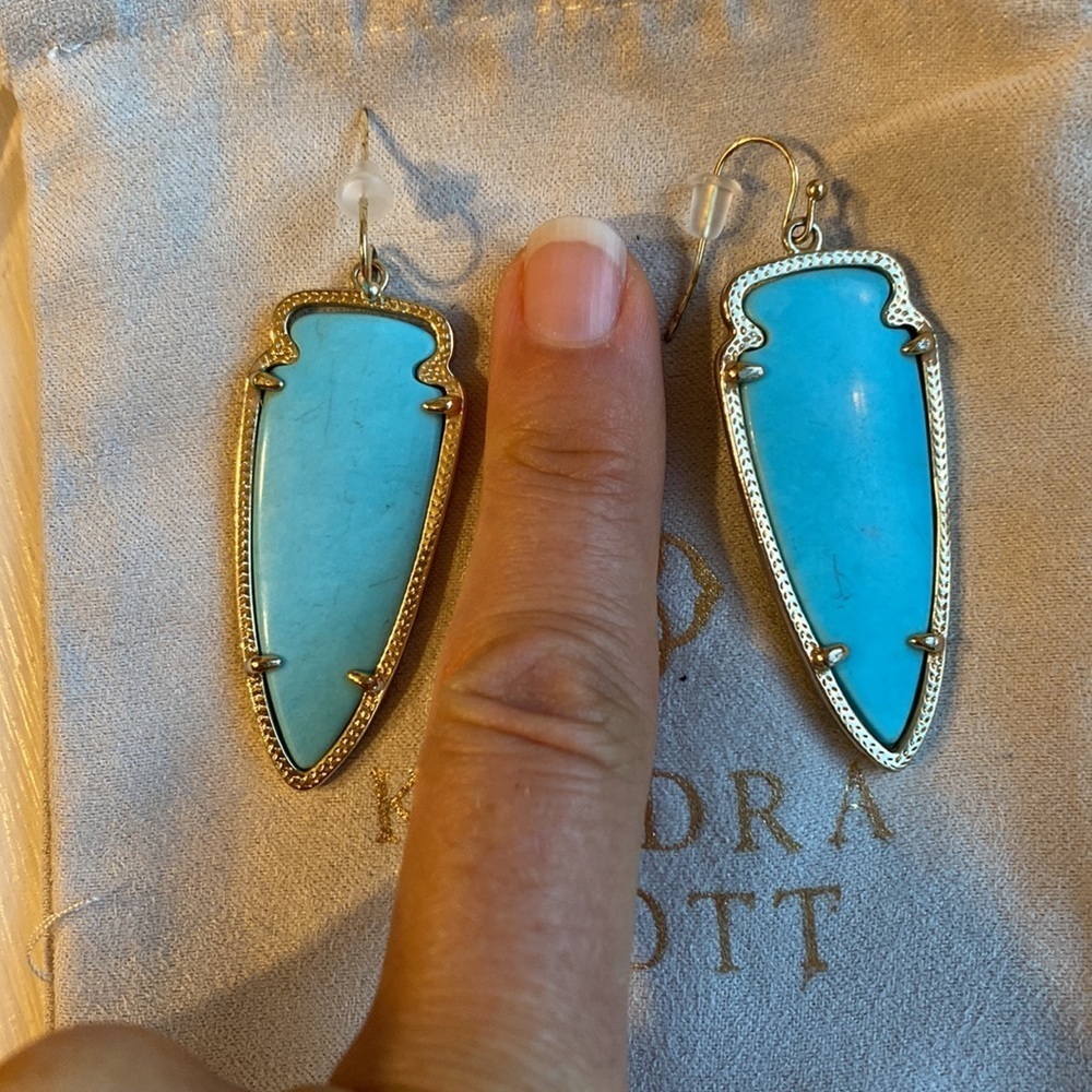 Kendra Scott Sky Earrings In turquoise set in gold - Picture 2 of 4